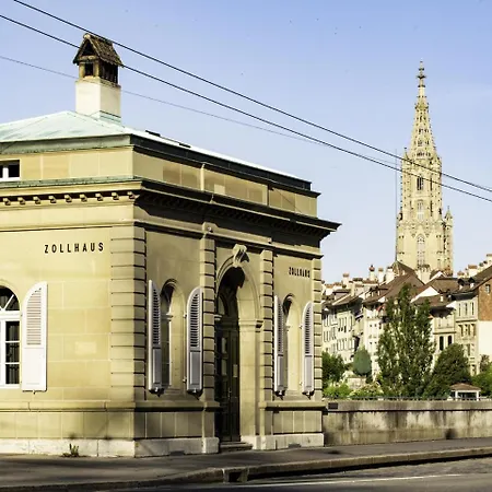 One - Zollhaus